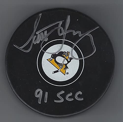 Hokejaški pak Scotta mladog Pittsburgh Penguins s autogramom